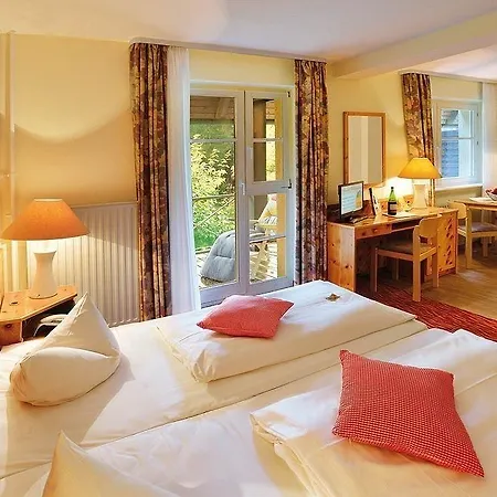 Schwarzwald Parkhotel Szálloda 3*